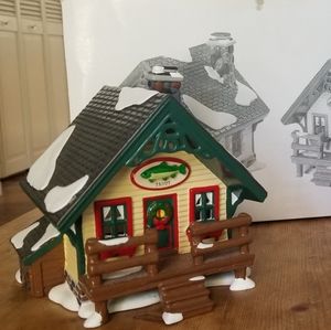 Department 56 - Fishermen Cabins (Trout & Bass) Set of Two